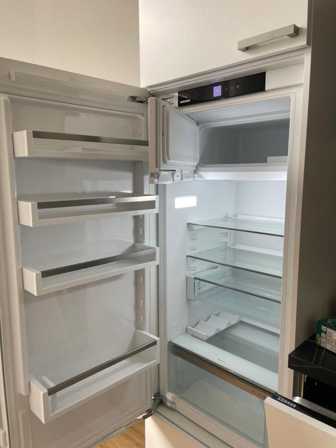 Lucky Stays Ls07 - Vollausstattung - Zentrum - Aufzug - Grosse Kueche - 2 Zimmer - Smart-Tv Maagdenburg Buitenkant foto
