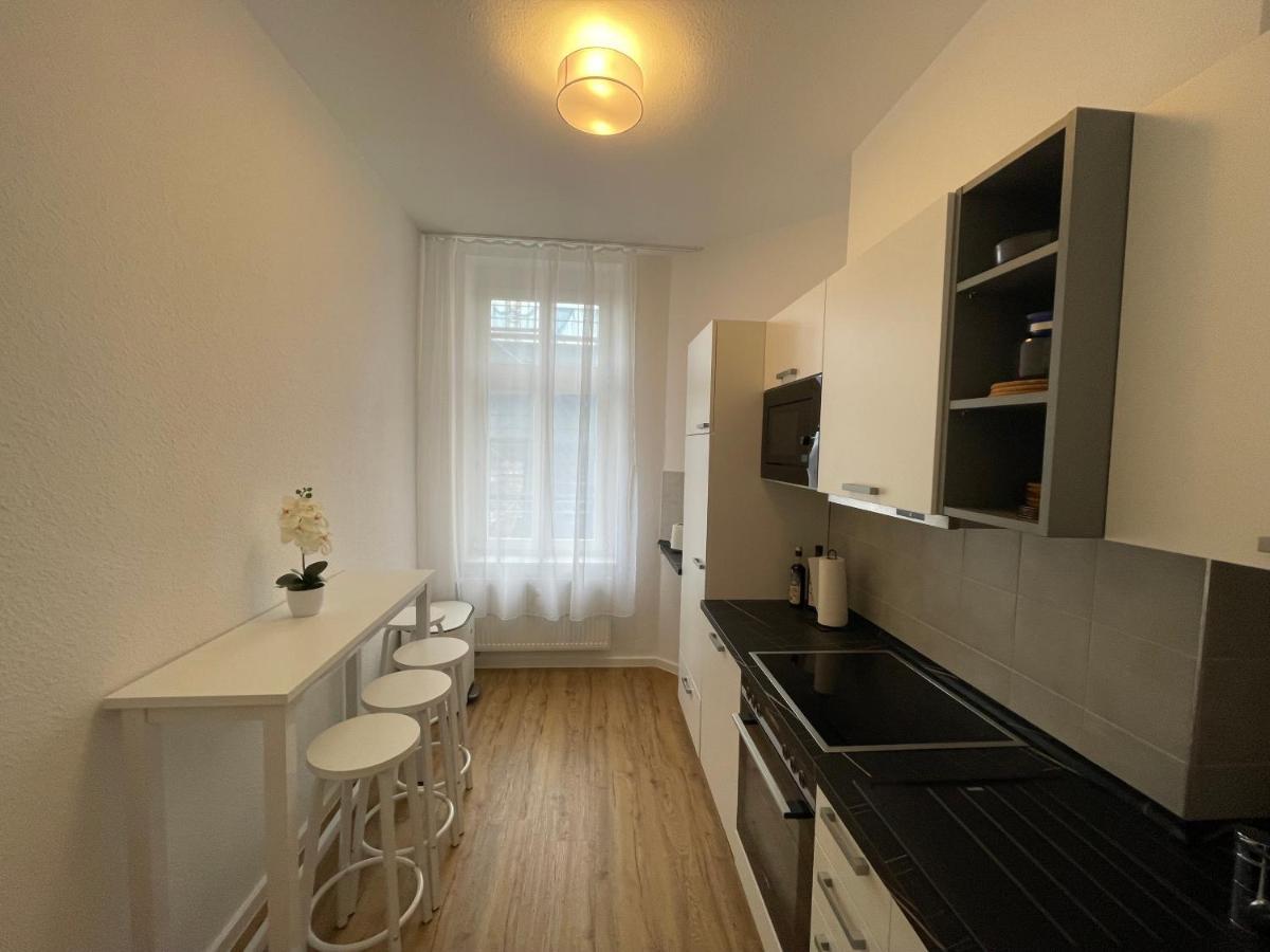 Lucky Stays Ls07 - Vollausstattung - Zentrum - Aufzug - Grosse Kueche - 2 Zimmer - Smart-Tv Maagdenburg Buitenkant foto