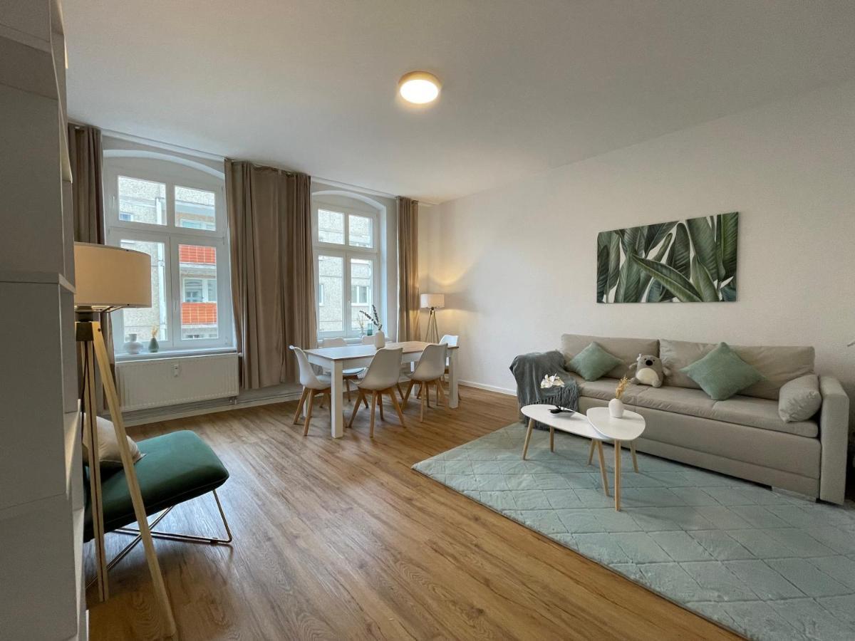Lucky Stays Ls07 - Vollausstattung - Zentrum - Aufzug - Grosse Kueche - 2 Zimmer - Smart-Tv Maagdenburg Buitenkant foto