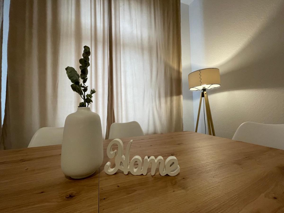 Lucky Stays Ls07 - Vollausstattung - Zentrum - Aufzug - Grosse Kueche - 2 Zimmer - Smart-Tv Maagdenburg Buitenkant foto